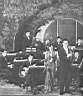 В декабре 1935 г. оркестр Бенни Гудмана начал выступления в Конгресс отеле в Чикаго. Рядом с Бенни вокалистка Helen Ward