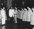 Бенни Гудман представляет участников оркестра королю Таиланда. Бангкок. 1956